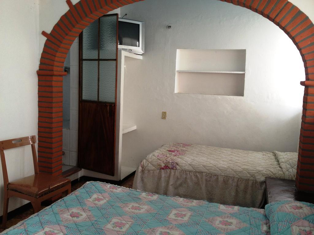Hotel Posada Santa Anita Taxco de Alarcon Esterno foto